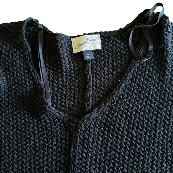 Universal Thread Women's V Neck Pullover Crochet Sweater Black Medium - Picture 2 of 6
